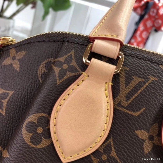 First bags ru PM Vuitton TURENNE Louis 0811